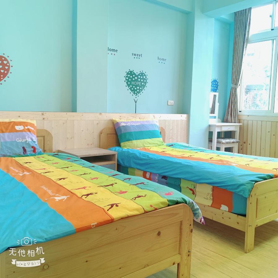 站前海民宿 Hualien City Ngoại thất bức ảnh